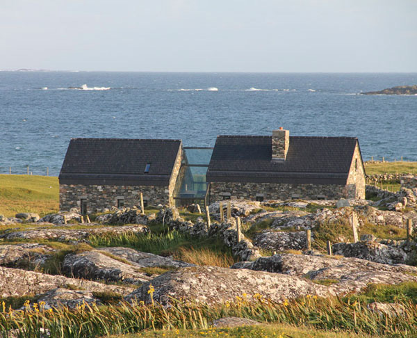 two-stone-cottages-with-glazed-connection-1